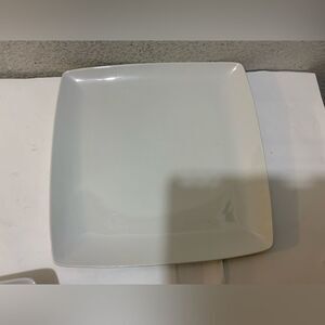 [3] Over and Back “Maison " WHITE PORCELAIN 10.5” SQUARE DINNER PLATES A20